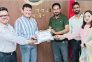 Faridkot News: ਵਿਸ਼ੇਸ਼ ਕਾਰਗੁਜ਼ਾਰੀ ਲਈ ਦੋ ਬੀਐੱਲਓਜ਼ ਨੂੰ ਜਿਲ੍ਹਾ ਚੋਣ ਅਫ਼ਸਰ ਨੇ ਪ੍ਰਸ਼ੰਸਾ ਪੱਤਰ ਨਾਲ ਕੀਤਾ ਸਨਮਾਨਿਤ