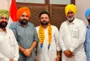 Mansa News: ਅਕਾਲੀ ਦਲ (ਬ) ਨੂੰ ਝਟਕਾ: ਜ਼ਿਲ੍ਹਾ ਯੂਥ ਪ੍ਰਧਾਨ ਹਨੀਸ਼ ਬੰਸਲ ਸਮਰਥਕਾਂ ਸਮੇਤ ਆਮ ਆਦਮੀ ਪਾਰਟੀ 'ਚ ਸ਼ਾਮਲ