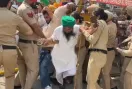 Mansa News: ਪਰਵਿੰਦਰ ਸਿੰਘ ਝੋਟਾ ਕਤਲ ਮਾਮਲੇ ’ਚ ਪੰਜਾਬ ਭਰ ’ਚ ਵਿਧਾਇਕਾਂ ਤੇ ਮੰਤਰੀਆਂ ਨੂੰ ਸੌਂਪੇ ‘ਲਾਹਨਤ ਪੱਤਰ’