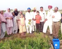 Malout News: ਮਾਨਵਤਾ ਲਈ ਮਿਸਾਲ: ਦੇਹਾਂਤ ਤੋਂ ਬਾਅਦ ਪੰਜਾਬ ਪੁਲਿਸ ਦੇ ਜਵਾਨ ਦੀਆਂ ਅਸਥੀਆਂ ’ਤੇ ਪਰਿਵਾਰ ਨੇ ਫ਼ਲਦਾਰ ਬੂਟਾ ਲਗਾ ਕੇ ਵਾਤਾਵਰਣ ਨੂੰ ਬਚਾਉਣ ਦਾ ਦਿੱਤਾ ਸੰਦੇਸ਼ 