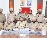 Amritsar Police Drug Bust: ਅੰਮ੍ਰਿਤਸਰ ਪੁਲਿਸ ਨੇ ਅਫ਼ਗਾਨ ਨਾਗਰਿਕ ਸਮੇਤ ਛੇ ਵਿਅਕਤੀਆਂ ਨੂੰ ਹੈਰੋਇਨ, 5 ਪਿਸਤੌਲਾਂ ਅਤੇ ਡਰੱਗ ਮਨੀ ਸਮੇਤ ਕੀਤਾ ਗ੍ਰਿਫ਼ਤਾਰ