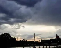 Delhi Weather Update: ਦਿੱਲੀ ਸਮੇਤ ਦੇਸ਼ ਦੇ ਹੋਰ ਹਿੱਸਿਆਂ ’ਚ ਅਗਲੇ ਦੋ-ਤਿੰਨ ਦਿਨਾਂ ਤੱਕ ਹਲਕੀ ਬਾਰਿਸ਼ ਹੋਣ ਦੀ ਸੰਭਾਵਨਾ