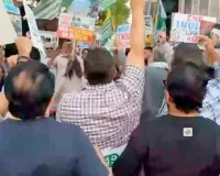 London Protest: ਲੰਡਨ ’ਚ ਭਾਰਤੀ ਦੂਤਾਵਾਸ ਦੇ ਸਾਹਮਣੇ ਪ੍ਰਦਰਸ਼ਨ, ਕਸ਼ਮੀਰ ਮੁੱਦਾ ਚੁੱਕਿਆ