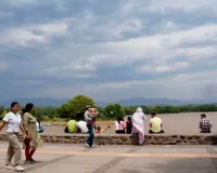 Punjab Weather: ਪੰਜਾਬ ਤੇ ਚੰਡੀਗੜ੍ਹ ’ਚ ਅੱਜ ਹੁੰਮਸ ਭਰੀ ਗਰਮੀ, ਕੁਝ ਜ਼ਿਲ੍ਹਿਆਂ ’ਚ ਪੈ ਸਕਦੈ ਹਲਕਾ ਮੀਂਹ