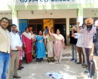 Teachers Protest: ਅਧਿਆਪਕਾਂ ਨੇ ਸਕੂਲਾਂ ’ਚ ਸਰਕਾਰ ਵੱਲੋਂ ਭੇਜੇ ਪੱਤਰ ਦੀਆਂ ਕਾਪੀਆਂ ਸਾੜੀਆਂ