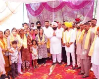 AAP Punjab: ਕਾਂਗਰਸੀ ਸਰਪੰਚ ਸਮੇਤ ਦਰਜਨਾਂ ਪਰਿਵਾਰ ਆਮ ਆਦਮੀ ਪਾਰਟੀ ਵਿੱਚ ਹੋਏ ਸ਼ਾਮਲ