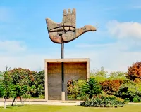 Chandigarh News: ਚੰਡੀਗੜ੍ਹ ’ਚ ਗੰਦਗੀ ਫੈਲਾਉਣ ’ਤੇ ਸਖ਼ਤੀ, ਖੁੱਲ੍ਹੇ ’ਚ ਕੂੜਾ ਸੁੱਟਣ ’ਤੇ ਹੋਵੇਗਾ ਜੁਰਮਾਨਾ
