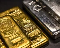 Gold Price Today: ਸਰਾਫਾ ਬਾਜ਼ਾਰ ’ਚ ਸੋਨੇ ਦੀ ਘਟੀ ਚਮਕ, ਚਾਂਦੀ ਦੀ ਕੀਮਤ ’ਚ ਕੋਈ ਬਦਲਾਅ ਨਹੀਂ