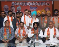 Ludhiana BJP Joining News: ਲੁਧਿਆਣਾ ਵਿੱਚ ਭਾਜਪਾ ਨੂੰ ਵੱਡਾ ਹੁਲਾਰਾ: ਬਾਪੂ ਬਲਕੌਰ ਸਿੰਘ ਚਾਦਰੇ ਵਾਲੇ ਸਮੇਤ ਕਈ ਪ੍ਰਮੁੱਖ ਸ਼ਖ਼ਸੀਅਤਾਂ ਭਾਜਪਾ ’ਚ ਸ਼ਾਮਲ