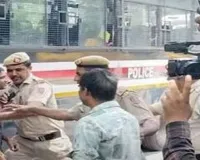 Delhi Journalist Protest: ਪ੍ਰੈਸ ਕਲੱਬ ਨੇ ਜੰਤਰ-ਮੰਤਰ 'ਤੇ ਪ੍ਰਦਰਸ਼ਨ ਦੌਰਾਨ ਪੱਤਰਕਾਰਾਂ ਨਾਲ ਬਦਸਲੂਕੀ ਦੀ ਕੀਤੀ ਨਿੰਦਾ