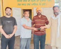 Ghagga News: ਪਰਸ ਅਸਲ ਮਾਲਕ ਨੂੰ ਵਾਪਸ ਕਰਕੇ ਇਮਾਨਦਾਰੀ ਦੀ ਮਿਸਾਲ ਕੀਤੀ ਪੇਸ਼