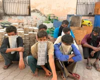 Malerkotla News: ਗੈਰ-ਕਾਨੂੰਨੀ ਪਟਾਕੇ ਬਣਾਉਣ ਵਾਲੀ ਇਕਾਈ ਦਾ ਪਰਦਾਫਾਸ਼, ਵਿਸਫੋਟਕ ਸਮੱਗਰੀ ਬਰਾਮਦ