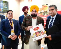 Bhagwant Mann Paris Visit: ਮੁੱਖ ਮੰਤਰੀ ਭਗਵੰਤ ਮਾਨ ਨੇ ਪੈਰਿਸ ’ਚ ਐਸਆਈਏਐਲ ਪ੍ਰਦਰਸ਼ਨੀ ਦੌਰਾਨ ਕੀਤੀ ਸ਼ੁਰੂਆਤ, ਪੰਜਾਬੀ ਖੁਰਾਕੀ ਉਤਪਾਦਾਂ ਦੀ ਬਰਾਮਦ ਵਧਾਉਣ ’ਤੇ ਜ਼ੋਰ
