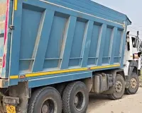 Road Accident: ਤੇਜ਼ ਰਫ਼ਤਾਰ ਟਿੱਪਰ ਦਾ ਕਹਿਰ, ਕਾਰ ਨੂੰ ਮਾਰੀ ਟੱਕਰ