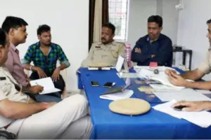 ਅੱਖਾਂ ਵਿੱਚ ਮਿਰਚਾਂ ਪਾ ਕੇ ਡੇਢ ਕਿੱਲੋ ਸੋਨਾ ਤੇ 470 ਚਾਂਦੀ ਲੁੱਟੀ
