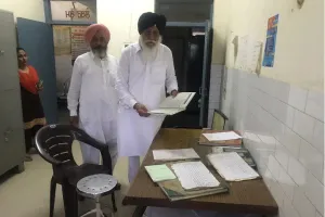 ਵਾਈਸ ਚੇਅਰਮੈਨ ਮੰਡਵਾਲਾ ਵੱਲੋਂ ਗੁਰੂਹਰਸਹਾਏ ਹਸਪਤਾਲ ਦੀ ਅਚਨਚੇਤ ਚੈਂਕਿੰਗ