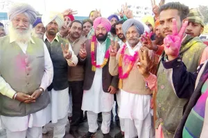 ਨਗਰ ਨਿਗਮ ਚੋਣਾਂ ‘ਚ ਕਾਂਗਰਸ ਦੀ ਹੂੰਝਾਫੇਰ ਜਿੱਤ, ਅਕਾਲੀ-ਭਾਜਪਾ ਦਾ ਸਫਾਇਆ