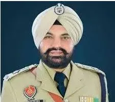 ਲਾਅ ਦੀ ਵਿਦਿਆਰਥਣ ਨਾਲ ਜਿਸਮਾਨੀ ਸੋਸ਼ਣ ਦੇ ਮਾਮਲੇ ‘ਚ ਏਆਈਜੀ ਵਿਰੁੱਧ ਕੇਸ ਦਰਜ 