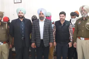 ਦੋ ਗੈਂਗਸਟਰਾਂ ਦੀ ਗ੍ਰਿਫ਼ਤਾਰੀ ਬਾਅਦ ਪੁੱਛਗਿੱਛ ਲਈ ਸੱਦੇ 11 ਨੌਜਵਾਨ ਵਿਦਿਆਰਥੀ ਪੁਲਿਸ ਨੇ ਮਾਪਿਆਂ ਹਵਾਲੇ ਕੀਤੇ