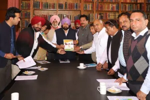 ਮੁੱਖ ਮੰਤਰੀ ਵੱਲੋਂ ਲੋਕ ਸਭਾ ਚੋਣਾਂ ਲਈ ਡਟਣ ਦਾ ਸੱਦਾ
