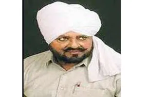 ਸਵਰਨ ਸਿੰਘ ਨੇ ਕੀਤੀ ਮੁੱਖ ਚੋਣ ਕਮਿਸ਼ਨ ਕੋਲ ਸਦੀਕ ਦੇ ਵੱਖ ਵੱਖ ਸਰਟੀਫਿਕੇਟਾਂ ਦੀ ਸ਼ਿਕਾਇਤ