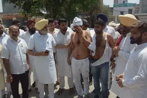 ਸਿਕੰਦਰ ਸਿੰਘ ਮਲੂਕਾ ਦੀ ਗੱਡੀ ‘ਤੇ ਹਮਲਾ, ਸ਼ੀਸ਼ਾ ਟੁੱਟਾ