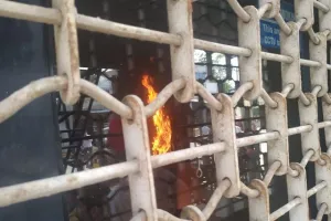 ਮਮਦੋਟ ‘ਚ ਐਚਡੀਐਫਸੀ ਬੈਂਕ ਨੂੰ ਅਚਾਨਕ ਲੱਗੀ ਅੱਗ