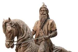 370 ਹਟਾਉਣ ਦਾ ਗੁੱਸਾ : ਲਾਹੌਰ ‘ਚ ਤੋੜੀ ਮਹਾਰਾਜਾ ਰਣਜੀਤ ਸਿੰਘ ਮੂਰਤੀ