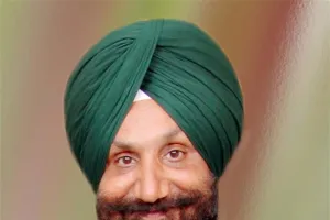 ਸੇਵਾ ਮੁਕਤੀ ਦੀ ਉਮਰ 58 ਸਾਲ ਕਰਨ ਦੀ ਉੱਠਣ ਲਗੀ ਮੰਗ