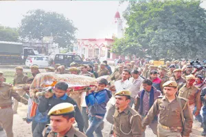 ਗਮਗੀਨ ਮਾਹੌਲ ‘ਚ ਉਨਾਵ ਪੀੜਤਾ ਦਾ ਹੋਇਆ ਅੰਤਿਮ ਸਸਕਾਰ