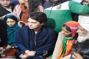 Priyanka Gandhi ਨੇ ਕੀਤੀ ਹਿੰਸਾ ‘ਚ ਮਾਰੇ ਜਾਣ ਵਾਲਿਆਂ ਦੇ ਪਰਿਵਾਰ ਨਾਲ ਮੁਲਾਕਾਤ