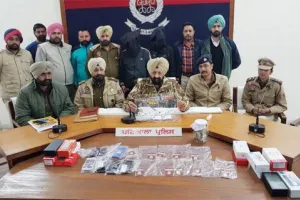 ਕਰੈਡਿਟ ਕਾਰਡ ਰਾਹੀਂ ਆਨ ਲਾਇਨ ਠੱਗੀਆਂ ਮਾਰਨ ਵਾਲੇ ਐਕਸਿਸ ਬੈਂਕ ਦੇ ਮੁਲਾਜਮ ਕਾਬੂ