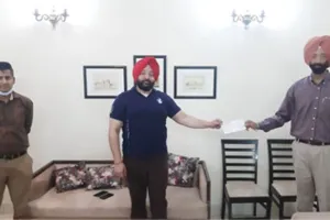 ਵਿਧਾਇਕ ਇੰਦਰਬੀਰ ਸਿੰਘ ਬੁਲਾਰੀਆ ਨੇ ਦਿੱਤੀ 10 ਲੱਖ ਰੁਪਏ ਦੀ ਸਹਾਇਤਾ