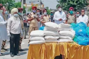 ਬਠਿੰਡਾ ‘ਚ ਸਾਧ-ਸੰਗਤ ਨੇ ਲੋੜਵੰਦ ਪਰਿਵਾਰਾਂ ਨੂੰ ਵੰਡੀਆਂ 1000 ਰਾਸ਼ਨ ਕਿੱਟਾਂ