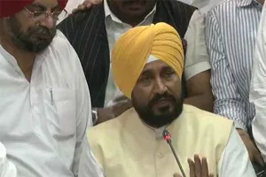 ਨਗਰ ਕੌਂਸਲਾਂ ਦੇ ਕਰਮਚਾਰੀ ਹੋਣ ਪੱਕੇ ਤਾਂ ਠੇਕੇਦਾਰੀ ਸਿਸਟਮ ਵੀ ਹੋਏਗਾ ਖ਼ਤਮ
