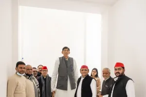 ਭਾਰਤ ਦਾ ਸਭ ਤੋਂ ਲੰਮਾ ਵਿਅਕਤੀ ਸਪਾ ’ਚ ਸ਼ਾਮਲ