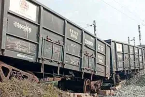 ਕੇਰਲ ’ਚ ਮਾਲਗੱਡੀ ਦੇ ਤਿੰਨ ਡੱਬੇ ਪਟੜੀ ਤੋਂ ਉੱਤਰੇ