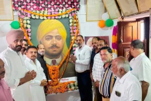 ਭਾਜਪਾਈਆਂ ਵੱਲੋਂ ਸ਼ਹੀਦ ਊਧਮ ਸਿੰਘ ਨੂੰ ਸ਼ਰਧਾ ਦੇ ਫੁੱਲ ਭੇਂਟ