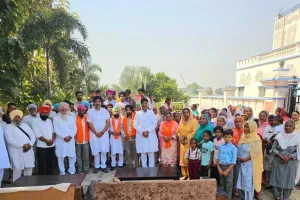 ਬਲਵਾੜ ਕਲਾਂ ਦੀ ਮੌਜੂਦਾ ਪੰਚਾਇਤ ਨੇ ਸ਼੍ਰੋਮਣੀ ਅਕਾਲੀ ਦਲ ਦਾ ਪੱਲਾ ਫੜਿਆ
