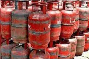 Election ਖਤਮ, ਆਮ ਆਦਮੀ ਨੂੰ ਵੱਡਾ ਝਟਕਾ, LPG ਸਿਲੰਡਰ ਹੋਇਆ ਮਹਿੰਗਾ, ਵੇਖੋ ਤਾਜ਼ਾ ਰੇਟ
