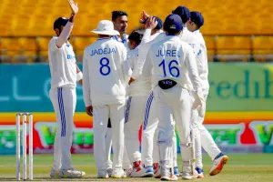 IND vs ENG ਧਰਮਸ਼ਾਲਾ ਟੈਸਟ : ਤੀਜੇ ਦਿਨ ਲੰਚ ਤੱਕ ਇੰਗਲੈਂਡ ਮੁਸ਼ਕਲ ਵਿੱਚ, ਪਾਰੀ ਦੀ ਹਾਰ ਤੋਂ ਬਚਣ ਲਈ ਅਜੇ ਵੀ 156 ਦੌੜਾਂ ਦੀ ਜ਼ਰੂਰਤ