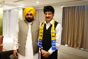 ਆਮ ਆਦਮੀ ਪਾਰਟੀ ’ਚ ਸ਼ਾਮਲ ਹੋਏ ਸਵਰਨ ਸਲਾਰੀਆ