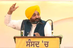 ਕਪੂਰਥਲਾ ’ਚ ਲੋਕ ਮਿਲਣੀ ਪ੍ਰੋਗਰਾਮ ’ਚ ਪਹੁੰਚੇ ਮੁੱਖ ਮੰਤਰੀ ਮਾਨ