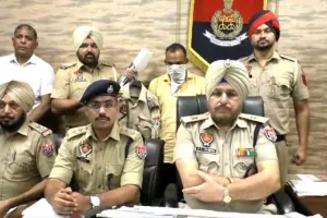 ਖੁਦ ਨੂੰ ਸਬ ਇੰਸਪੈਕਟਰ ਦੱਸ ਕੇ ਦੁਕਾਨਦਾਰਾਂ ਤੋਂ ਲੈਂਦਾ ਸੀ ਮੋਟੇ ਪੈਸੇ, ਪੁਲਿਸ ਨੇ ਦਬੋਚਿਆ