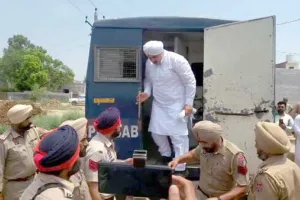 ਪੰਜ ਘੰਟਿਆਂ ਦੀ ਪੈਰੋਲ ’ਤੇ ਪਿਤਾ ਦੇ ਸਸਕਾਰ ’ਤੇ ਪੁੱਜਾ ਜਗਦੀਸ਼ ਭੋਲਾ