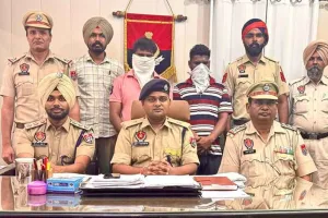 ਹਥਿਆਰਾਂ ਦੀ ਨੋਕ ’ਤੇ ਨਗਦੀ ਲੁੱਟਣ ਵਾਲੇ ਦੋ ਗ੍ਰਿਫਤਾਰ