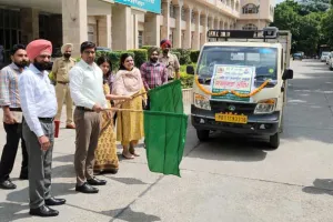 Patiala News: ਡਿਪਟੀ ਕਮਿਸ਼ਨਰ ਨੇ ਪਰਾਲੀ ਪ੍ਰਬੰਧਨ ਸਬੰਧੀ ਜਾਗਰੂਕਤਾ ਲਈ ਵੈਨਾਂ ਨੂੰ ਹਰੀ ਝੰਡੀ ਦੇ ਕੇ ਕੀਤਾ ਰਵਾਨਾ
