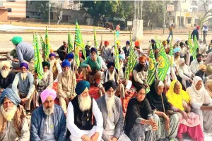 Farmer Protest Punjab: ਕਿਸਾਨਾਂ ਨੇ ਤਿੰਨ ਘੰਟਿਆਂ ਲਈ ਰੇਲ ਦਾ ਕੀਤਾ ਪਈਆ ਜਾਮ