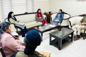 Municipal Corporation Elections 2024: ਚੋਣ ਆਬਜ਼ਰਵਰ ਅਨੰਦਿਤਾ ਮਿੱਤਰਾ ਵੱਲੋਂ ਈ.ਐਮ.ਐਮਜ਼ ਦੇ ਸਟਰਾਂਗ ਰੂਮ ਦਾ ਨਿਰੀਖਣ