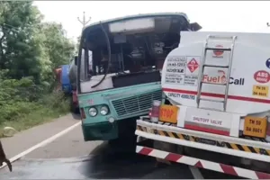 Road Accident: ਦੋ ਟੈਂਕਰਾਂ ਅਤੇ ਇੱਕ ਸਰਕਾਰੀ ਬੱਸ ਦੀ ਟੱਕਰ, 20 ਤੋਂ ਵੱਧ ਜ਼ਖਮੀ